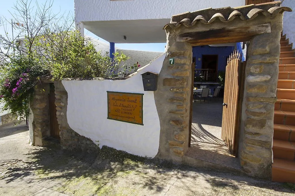 Apartamentos Jaronil Benaocaz